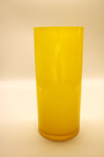 Glasvase gelb